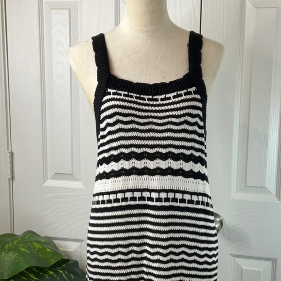 Joie NWT Black White Crochet Knit Sleeveless Midi Dress Size Large - Picture 9 of 10